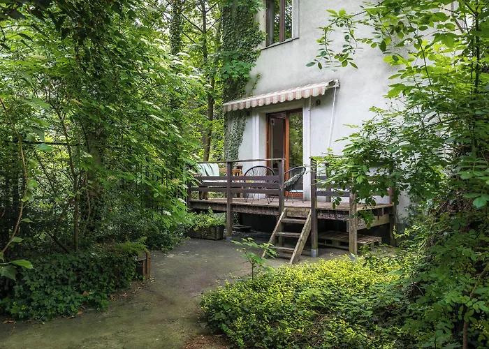 Garden House Apartments